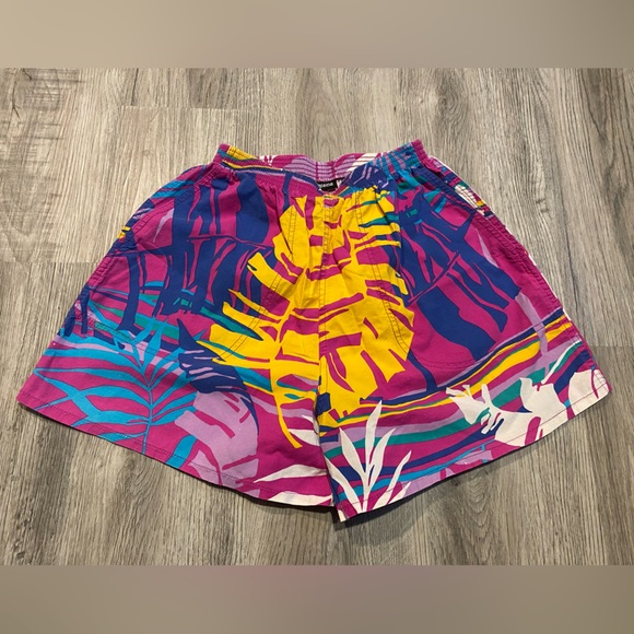 Raisins Pants - Vintage Raisins Shorts Pink Yellow Pockets Women’s Size 7-9